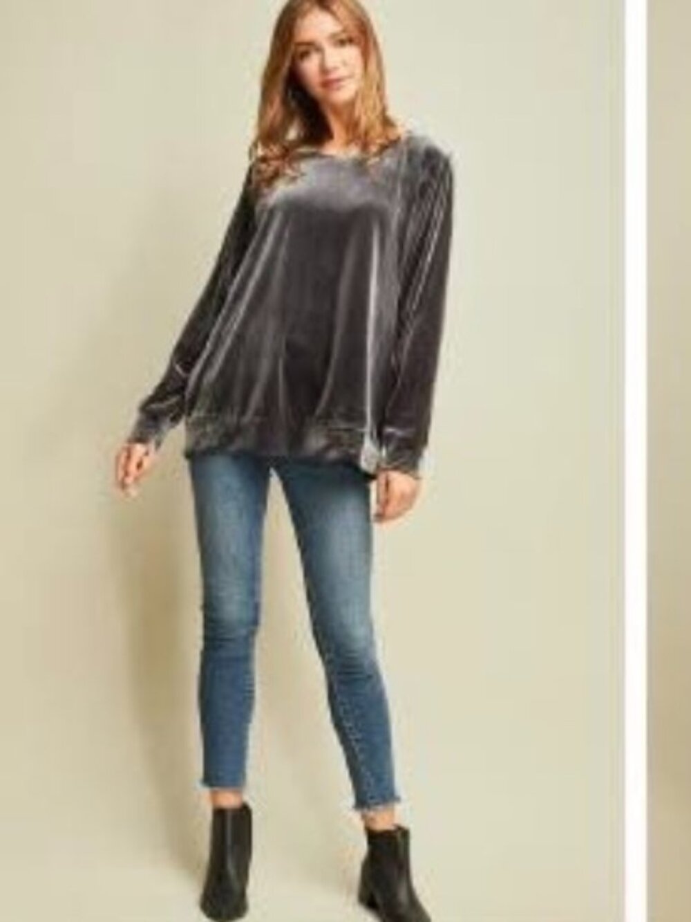 Entro Velvet Open Back Top - Picture 2 of 3
